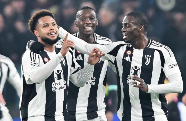 1739321043487070986.jpg Weston-McKennie-Randal-Kolo-Muani-Juventus-PSV.jpg