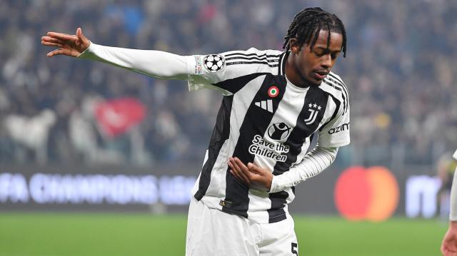 1739321106617012093.jpg 0280fd2d7f9b6841871adb080cc58b99.jpg