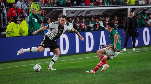 1697622109461091720.jpg 1697622109461091720.jpg